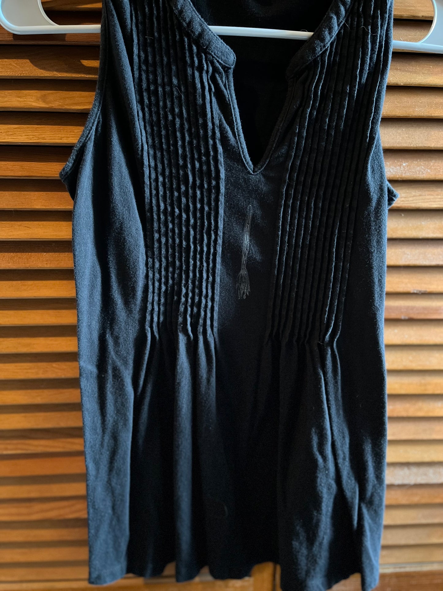 FEMME Size S Elements Sleeveless Top