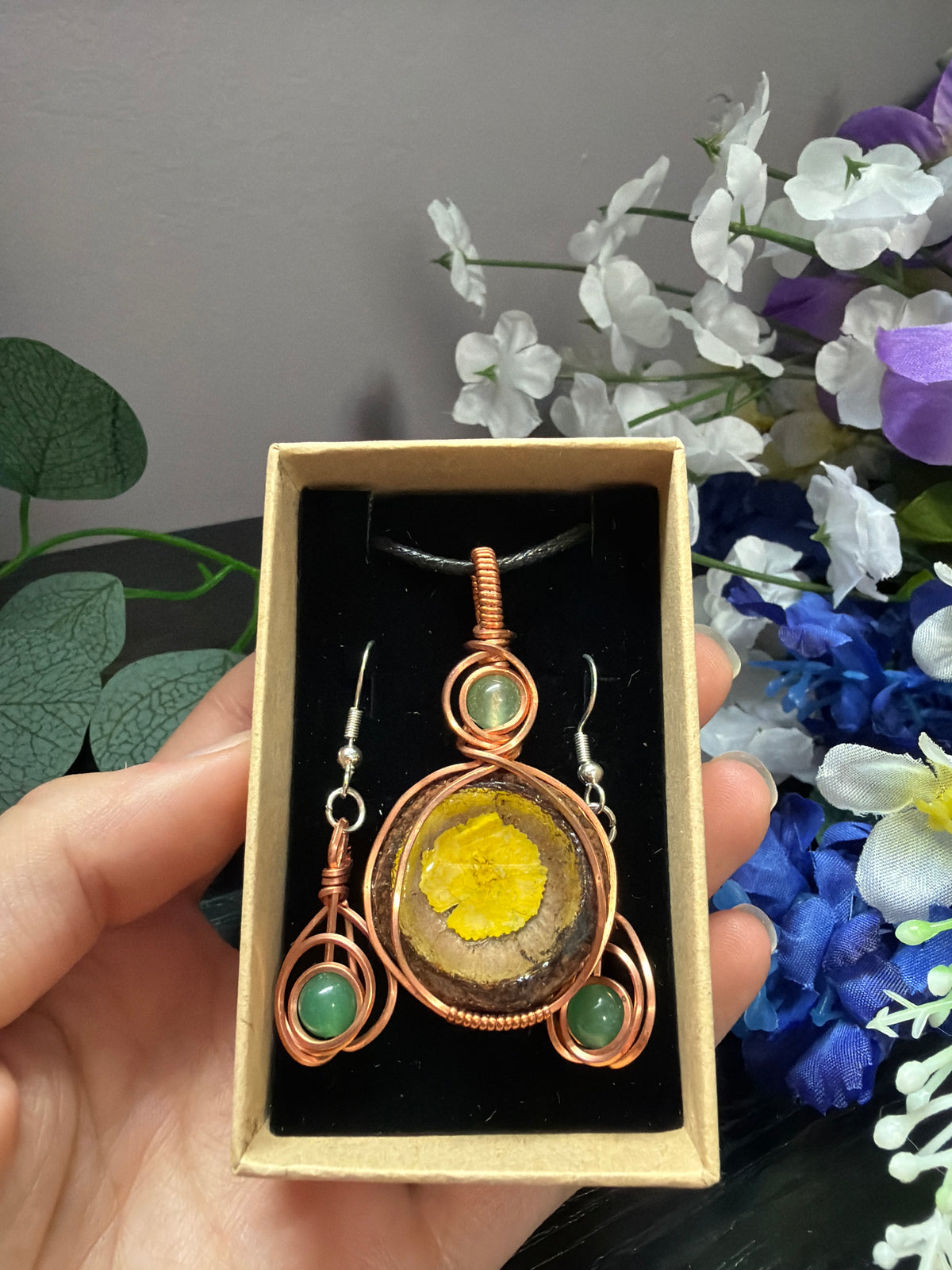 Aventurine Acorn Gift Set