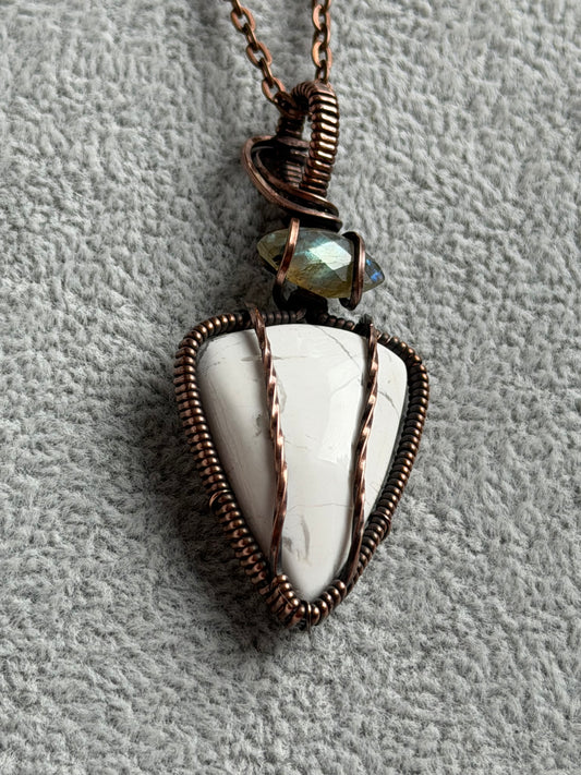 Labradorite & Howlite