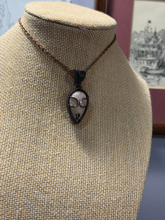Scolecite Ailen Pendant
