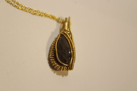 *RARE* Purple Labradorite Heady Pendant